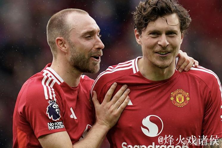 德天空:希克与药厂展开续约谈判, 滕哈格一直想留住他 德天空:希克与药厂展开续约谈判, 滕哈格一直想留住他